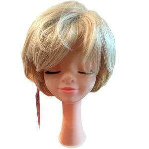 Fashion Wig Blonde Short Puxie NWT GAB2306